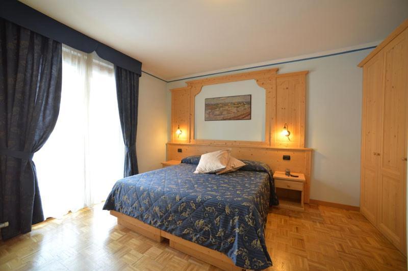 Hotel Canada Pinzolo Luaran gambar