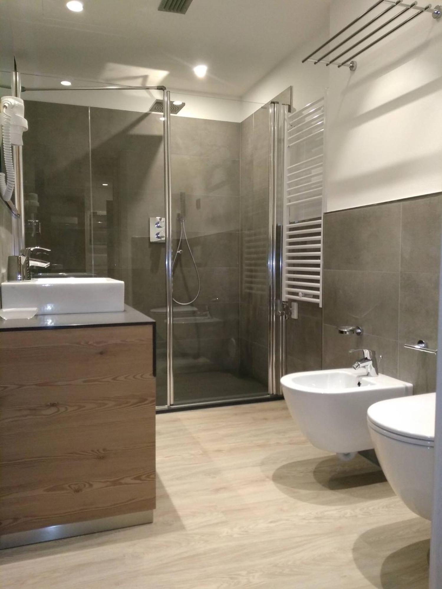 Hotel Canada Pinzolo Luaran gambar
